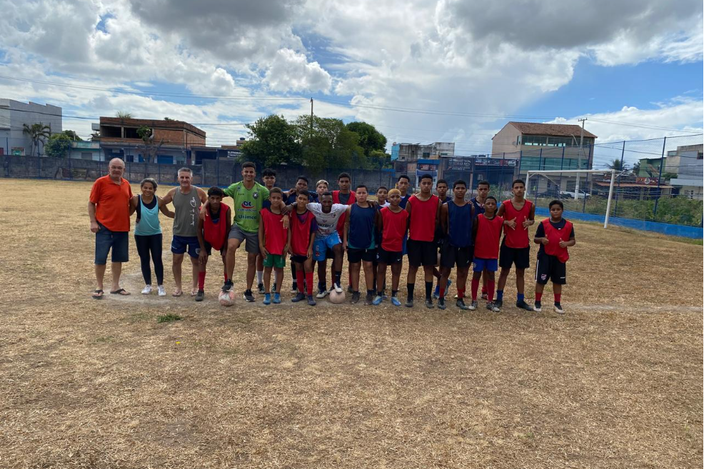 Cariacica abre vagas gratuitas para futebol de campo na categoria infantojuvenil