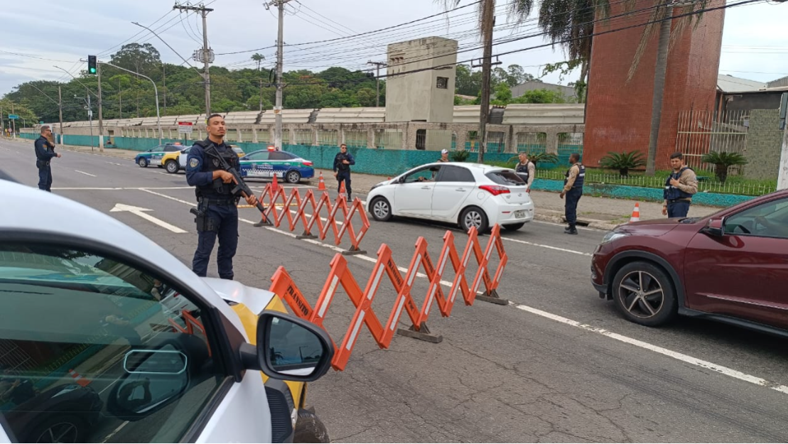 Operação Verão começa com blitz na descida da Segunda Ponte em Cariacica