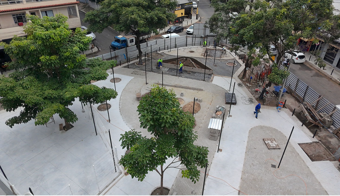 Reforma da praça de Vila Palestina já está em fase final; veja fotos do local
