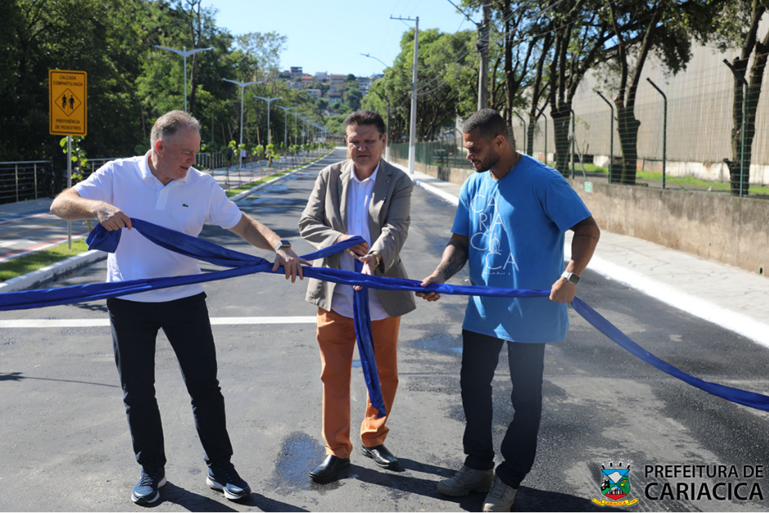 Prefeito Euclério Sampaio e o governador Renato Casagrande liberam o trânsito na Nova Orla de Cariacica 